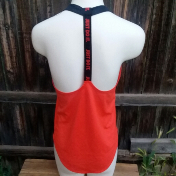 Nike Special Red Sports Tank s/m - Picture 2 of 2